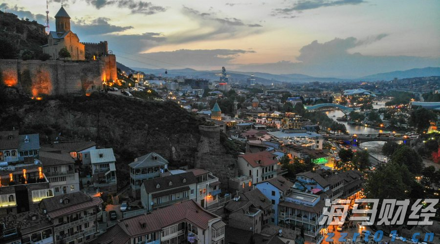 外交部回应美乌总统会晤：对话谈判是解决乌克兰危机唯一可行出路