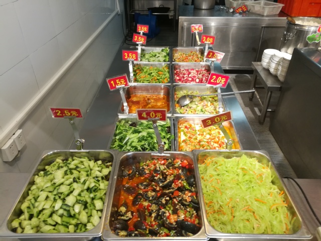 美股动态 | 小马智行(PONY.US)上涨近9% L4自动驾驶车规级域控制器测试里程超200万公里