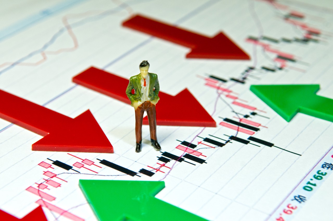 市领导到港北区走访慰问党员