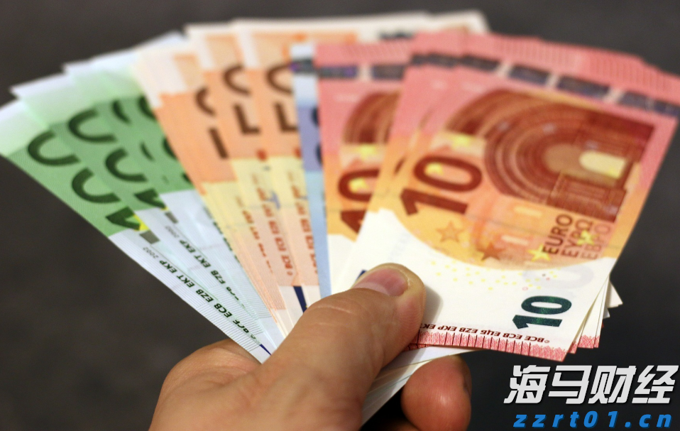 “剑鱼”17时升级为强热带风暴,预计强度逐渐增强