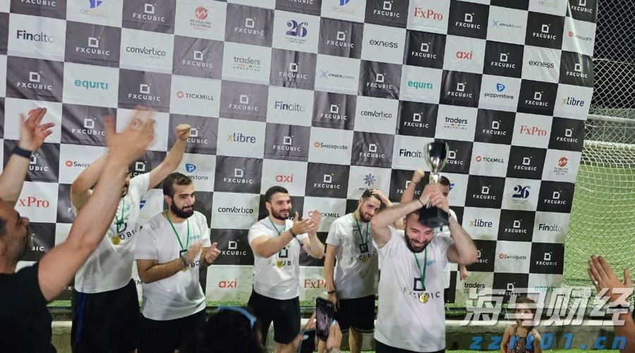 瑞银下调油价预测：布伦特2025年底或跌至62美元/桶，供应增加成主因